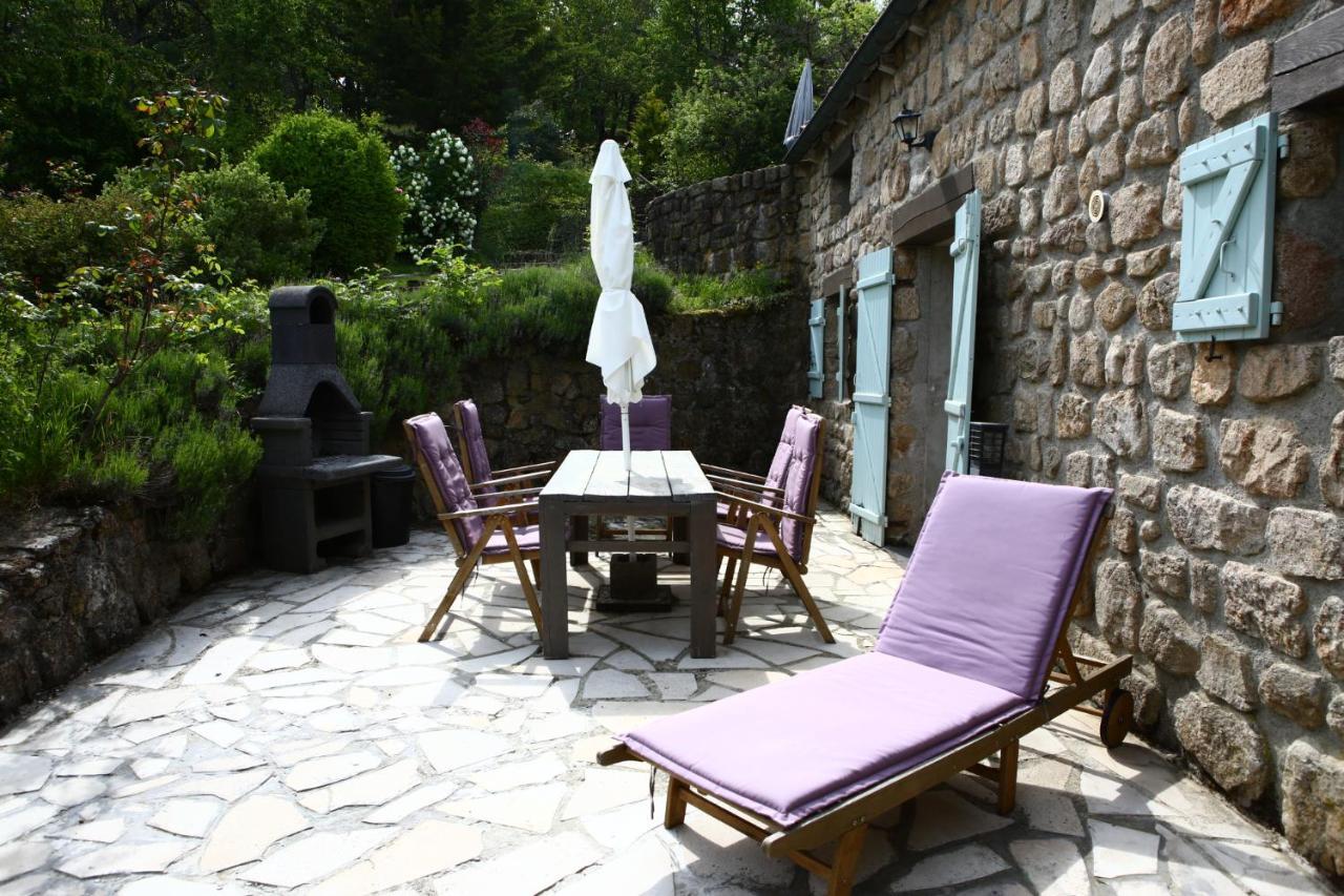 Les Grangeonnes, Gites Nature, Piscine, Bain Nordique, Sauna Pour Accueil Familiale Ou De Groupe Saint-Basile Exterior foto